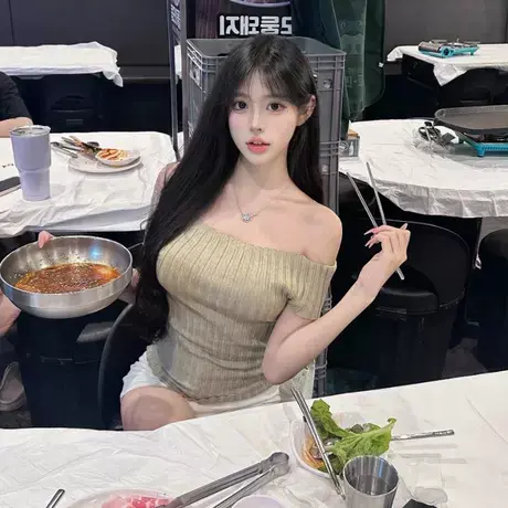 辣妹氛围露肩高腰短款一字肩坑条短袖针织衫T恤女春性感百搭小衫商品大图