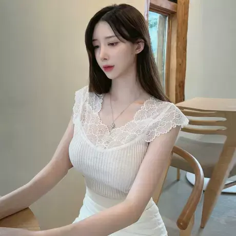 现货 韩国东大门新款气质女人味~性感露锁骨蕾丝拼接修身短袖T恤图片