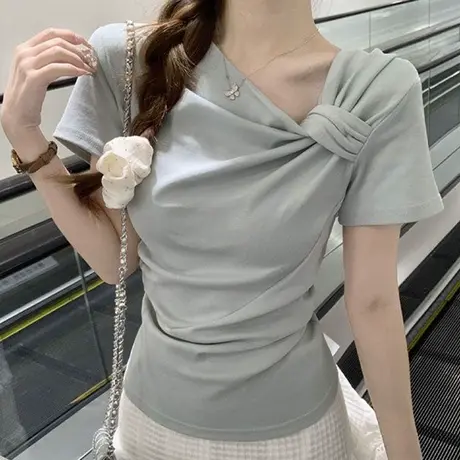扭结设计感斜肩露锁骨短袖T恤女夏季修身韩版设计感短款正肩上衣图片