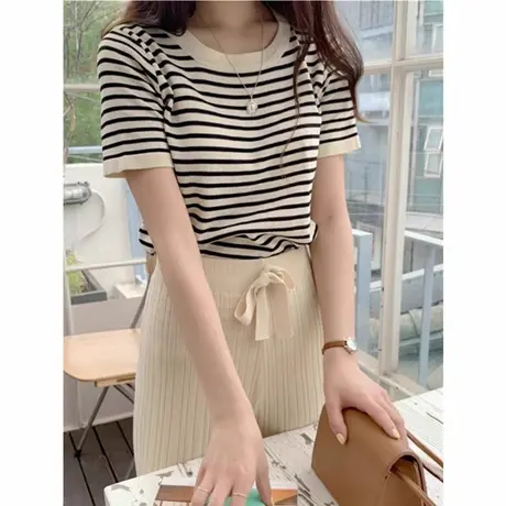 黑白横条纹冰丝针织衫短袖t恤女2025新款夏季修身显瘦辣妹上衣服商品大图