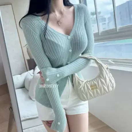 现货 韩国东大门ZM120清新薄荷色~超显白微透修身长袖针织开衫图片