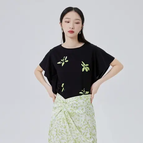 艾莱依印花短袖女夏季新款圆领棉柔舒适宽松设计提花上衣商场同款图片