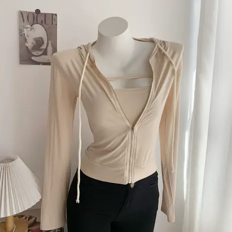 2023春夏紧身女人味抹胸背心+连帽拉链修身短款卫衣外套套装商品大图