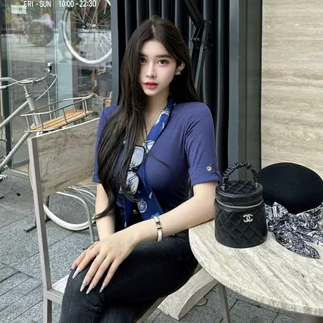 韩系氛围感V领飘带秋款薄上衣御姐气质高级感显身材修身t恤打底衫商品大图