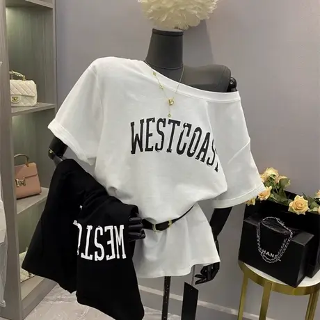 韩国2025夏季新款美式印花字母斜领露肩短袖T恤女宽松设计感上衣商品大图