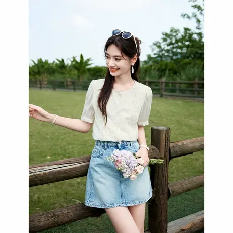 时尚气质衬衫2024年夏季新款女蕾丝圆领简约短款通勤百搭短袖T商品大图