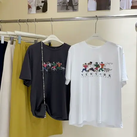 韩国东大门 人物字母图案印花T恤女短袖夏季轻薄雪花棉时尚上衣商品大图