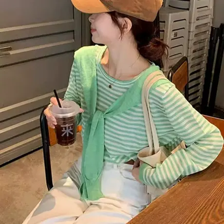 条纹宽松防晒罩衫长袖T恤女2025新款夏日ootd穿搭独特漂亮小上衣图片