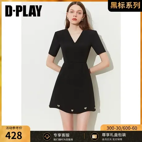 DPLAY2023重工轻奢气质经典黑V领显瘦爱心扣短款A摆连衣裙裙子商品大图