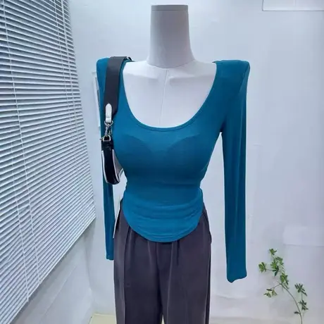 性感的毫不费力~薄款微透大圆领长袖T恤女紧身显胸大打底衫上衣秋图片