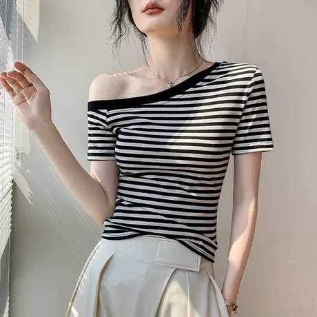 斜肩条纹短袖T恤女2025夏季新款修身显瘦ins别致小众露肩内搭上衣图片
