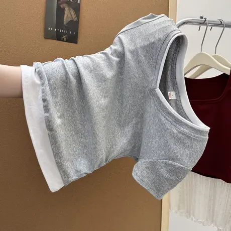 设计感小众V领正肩短袖T恤女夏天韩版修身短款假两件褶皱收腰上衣图片