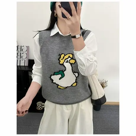 2025新款超火女士短款毛衣针织马甲女时髦洋气背心春秋叠穿外穿商品大图