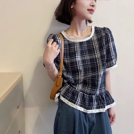 法式格子泡泡袖衬衫女2025夏季蕾丝花边洋气减龄气质宽松短款上衣图片