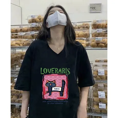 大码胖mm夏季宽松T恤女纯棉V领显瘦上衣美式复古ins卡通印花短袖图片