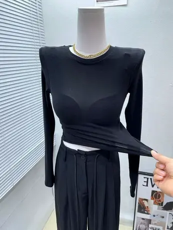 简约韩系～薄款微透圆领长袖t恤女短款紧身性感内搭打底衫上衣秋商品大图
