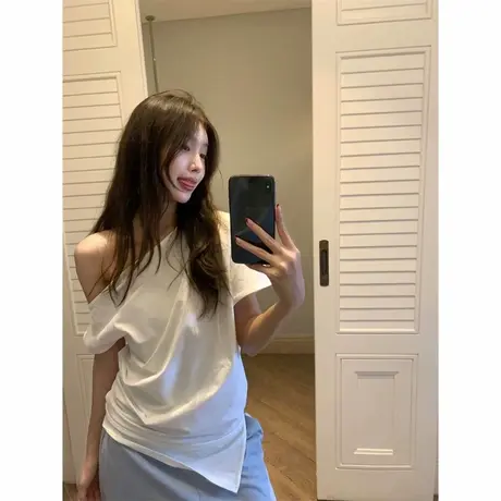 白色斜领露肩短袖T恤女夏季新款宽松韩版百搭打底衫chic甜辣上衣图片