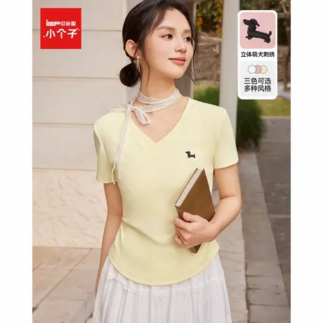 IEF/爱依服2025夏季新款韩版V领上衣女简约休闲通勤百搭V领T恤图片