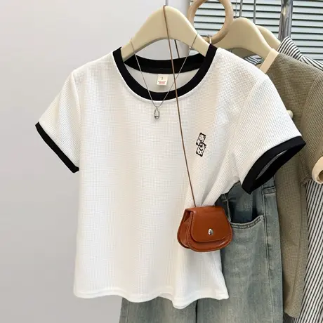 刺绣设计感小众短袖T恤女夏季修身短款小个子正肩华夫格半袖上衣商品大图