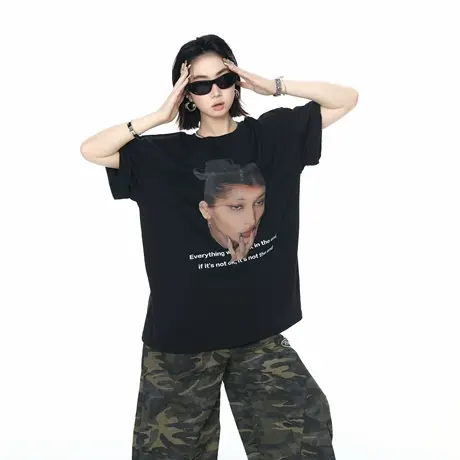 2025夏季新款宽松人像印花短袖T恤女美式潮酷街头风情侣半袖上衣图片