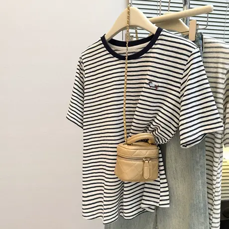 韩系chic甜辣条纹刺绣短袖T恤女夏季宽松韩版设计感小众别致上衣商品大图