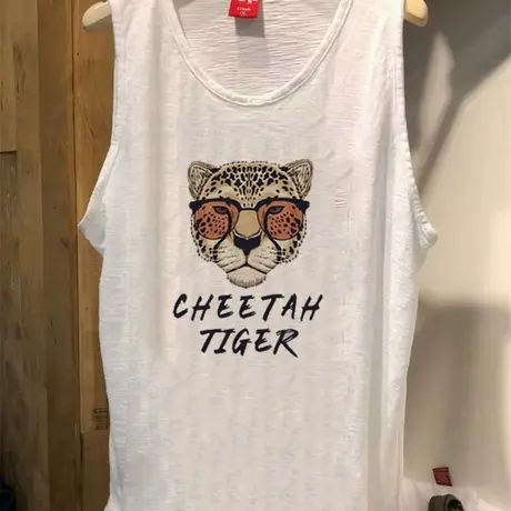 大码吊带背心女设计感2022夏季新款宽松显瘦遮肉小众外穿内搭上衣图片