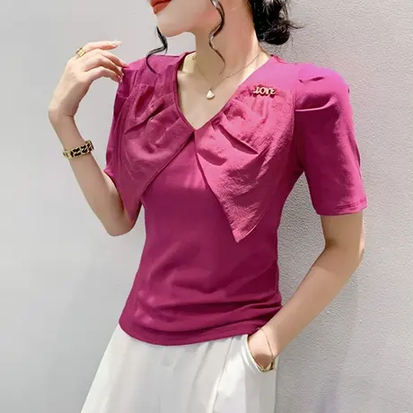 夏装2024新款时尚性感V领T恤女短袖网红设计感小众上衣百搭小衫潮图片