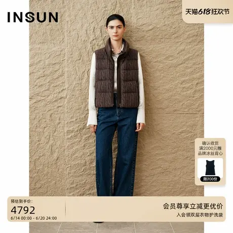 INSUN恩裳2024冬季桑蚕丝骆驼绒长白山鹅绒马甲商品大图