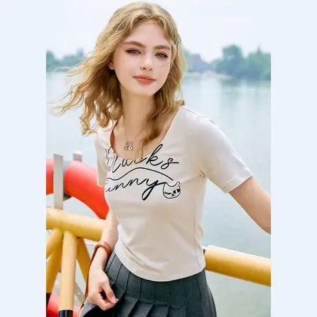 a02大圆领显瘦修身个性字母印花女式T恤夏季休闲百搭短袖商品大图