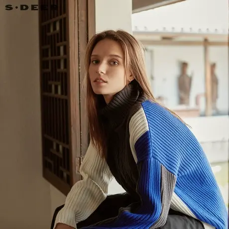 sdeer圣迪奥冬季保暖高领花样针织撞色拼接开衩毛衣女S20463541图片
