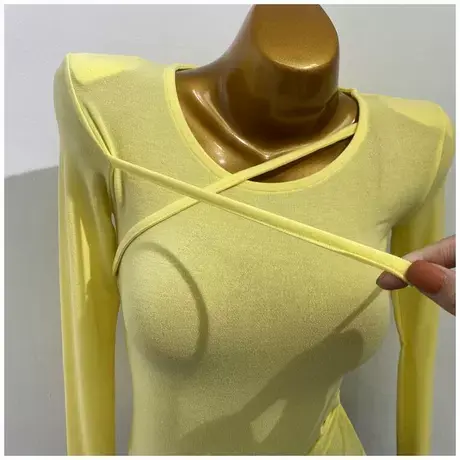 你们要的雾蓝色！推荐！垫肩U领长袖T恤女修身微透打底衫ins韩版图片