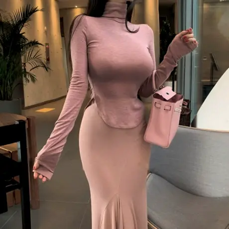 辣妹b入~性感显身材弹力高领内搭打底衫女修身百搭堆堆领长袖T恤图片