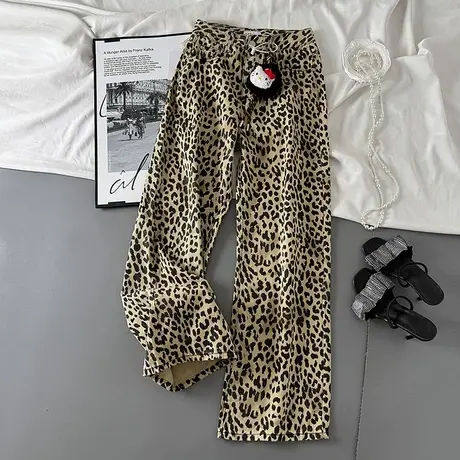 kiitty猫吊坠豹纹牛仔裤女2025春夏新款个性洋气窄版宽松直筒长裤商品大图