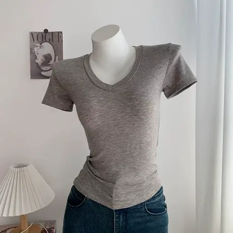 纯欲性感莫代尔修身轻薄舒适V领显胸大短袖T恤上衣女图片