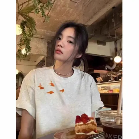 2025新款夏季爆款纯棉短袖t恤女圆领落肩设计感美式宽松半袖上衣商品大图