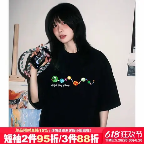 设计感卡通潮牌黑色短袖t恤女2025蛇年限定款bf宽松大版正肩上衣图片