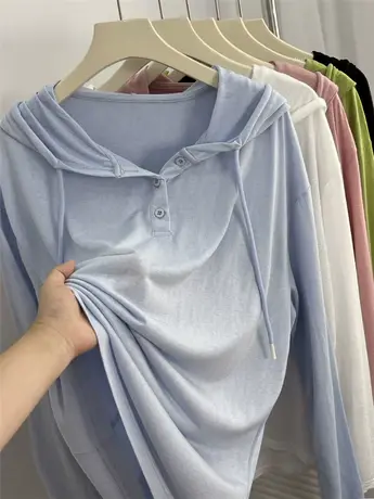 慵懒轻薄 凉感冰丝连帽防晒长袖t恤女夏韩版宽松休闲空调套头罩衫商品大图