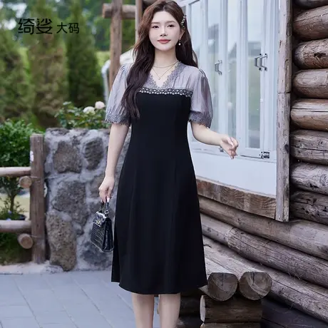 2025夏装大码V领蕾丝花边拼接新款收腰短袖连衣裙商品大图