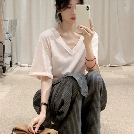 韩系袖口卷边纯色V领雪花棉短袖t恤女装夏季宽松休闲上衣2025新款商品大图