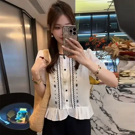 法式复古泡泡袖圆领刺绣衬衫女2025新款夏季上衣气质女士短袖衬衣图片