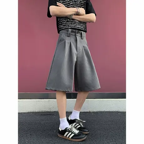 美式休闲西装短裤男夏季2025新款冰丝中裤褶皱设计宽松直筒五分裤图片