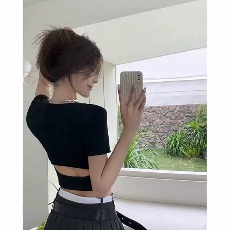 短款露脐短袖T恤女夏季修身韩版内搭打底衫后背镂空甜辣半袖上衣图片