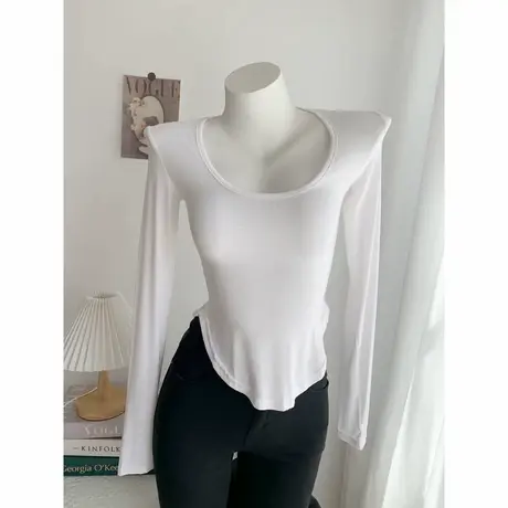 秋冬温柔纯欲U领显胸大弧形下摆修身内搭打底衫长袖T恤上衣图片