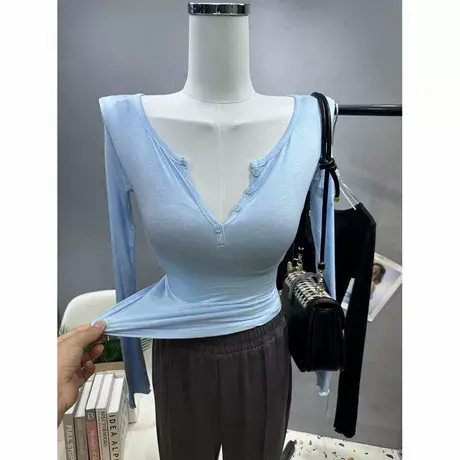 早秋新款~柔软舒适薄款低胸V领长袖t恤女修身百搭圆弧打底衫上衣图片