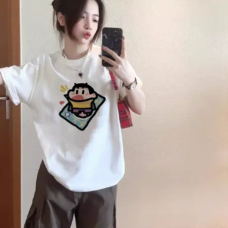 纯棉小众设计短袖T恤女美式复古2025新款夏季宽松蜡笔小新上衣服图片