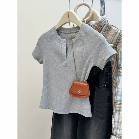 V领正肩短袖T恤女夏季修身韩版内搭外穿打底衫chic甜辣短款上衣潮图片