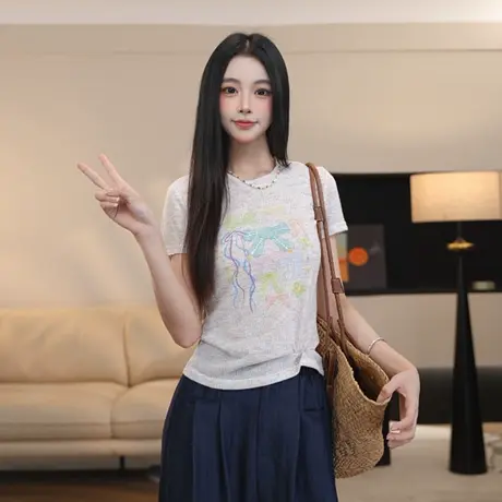 尔给夏季新款潮牌宽松休闲彩砂蝴蝶印花高级设计感T恤女商品大图