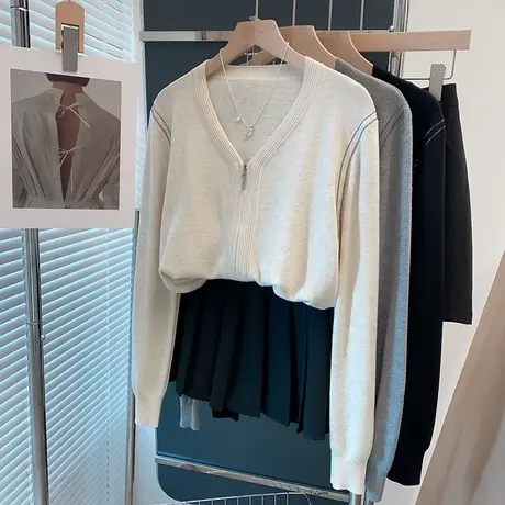 v领烫钻针织开衫女2025春秋新款宽松外穿上衣对开拉链毛衣外套潮商品大图