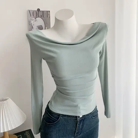 早秋辣妹一字肩短款荡领露肩褶皱收腰修身长袖t恤打底衫女上衣图片