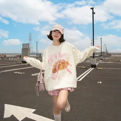 YEP印花圆领插肩袖卫衣女春秋2025新款套头宽松oversize无帽上衣商品大图